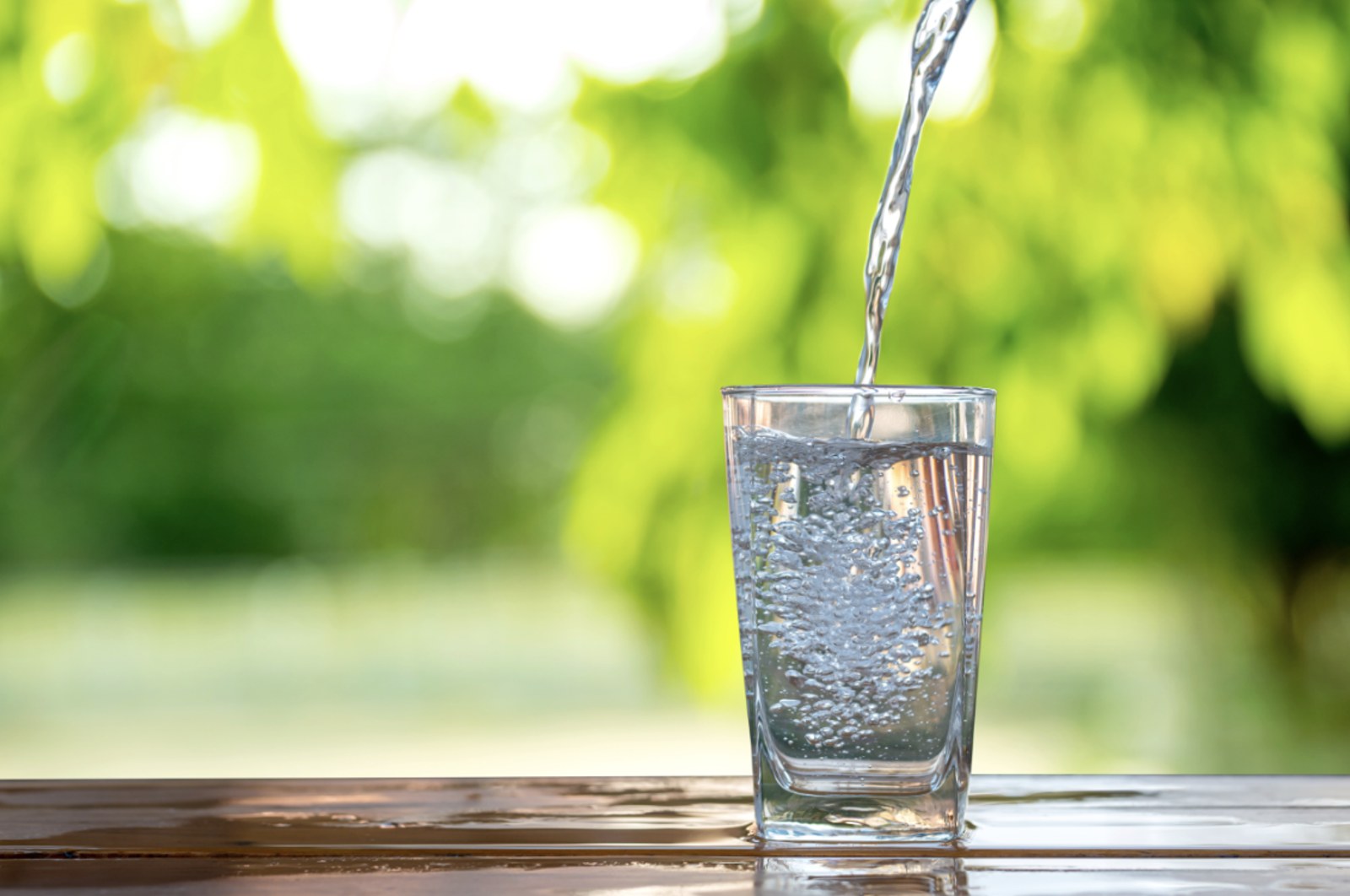 How to Stay Hydrated Throughout the Day